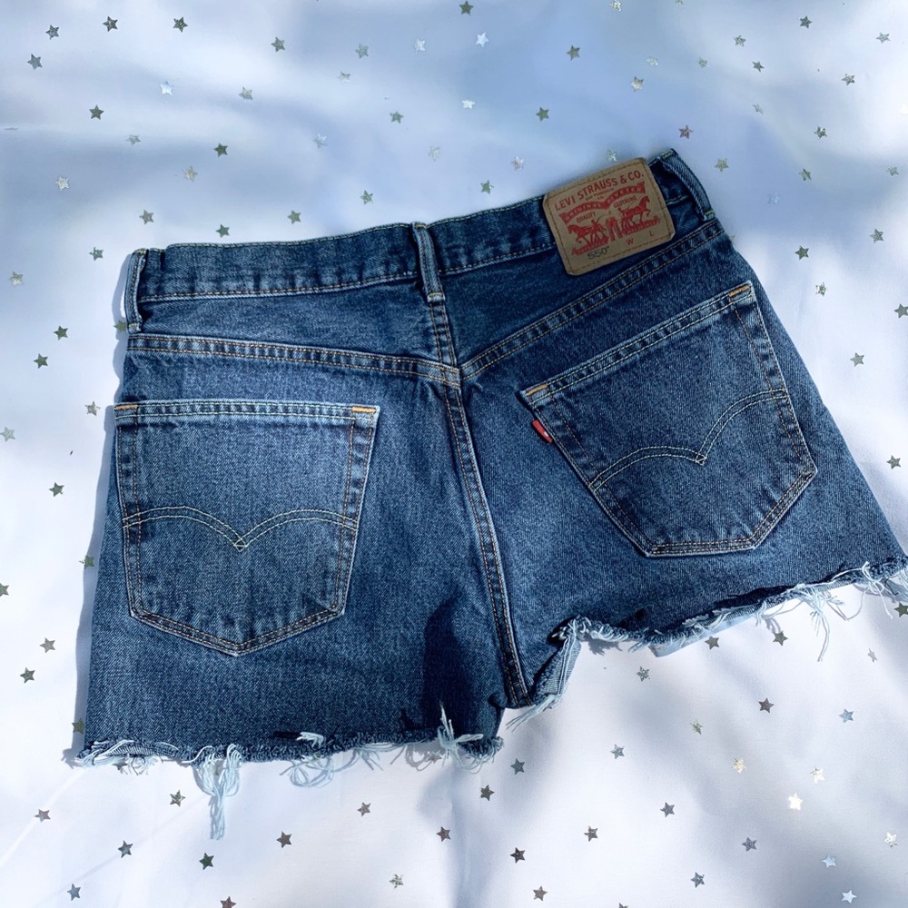 Vintage Levi’s 550 high waisted denim cutoff short